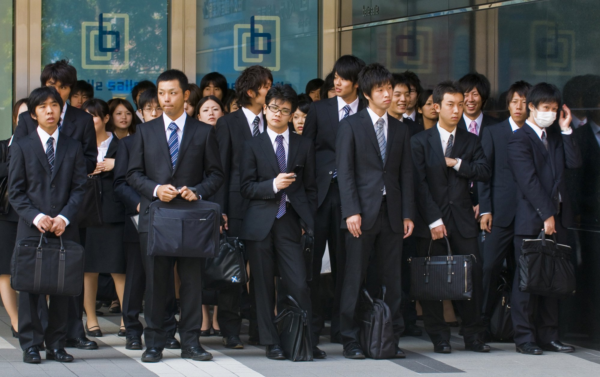 Survey Reveals: 45% of Japanese Workers ‘Quiet Quitting’ Challenges Overwork Culture