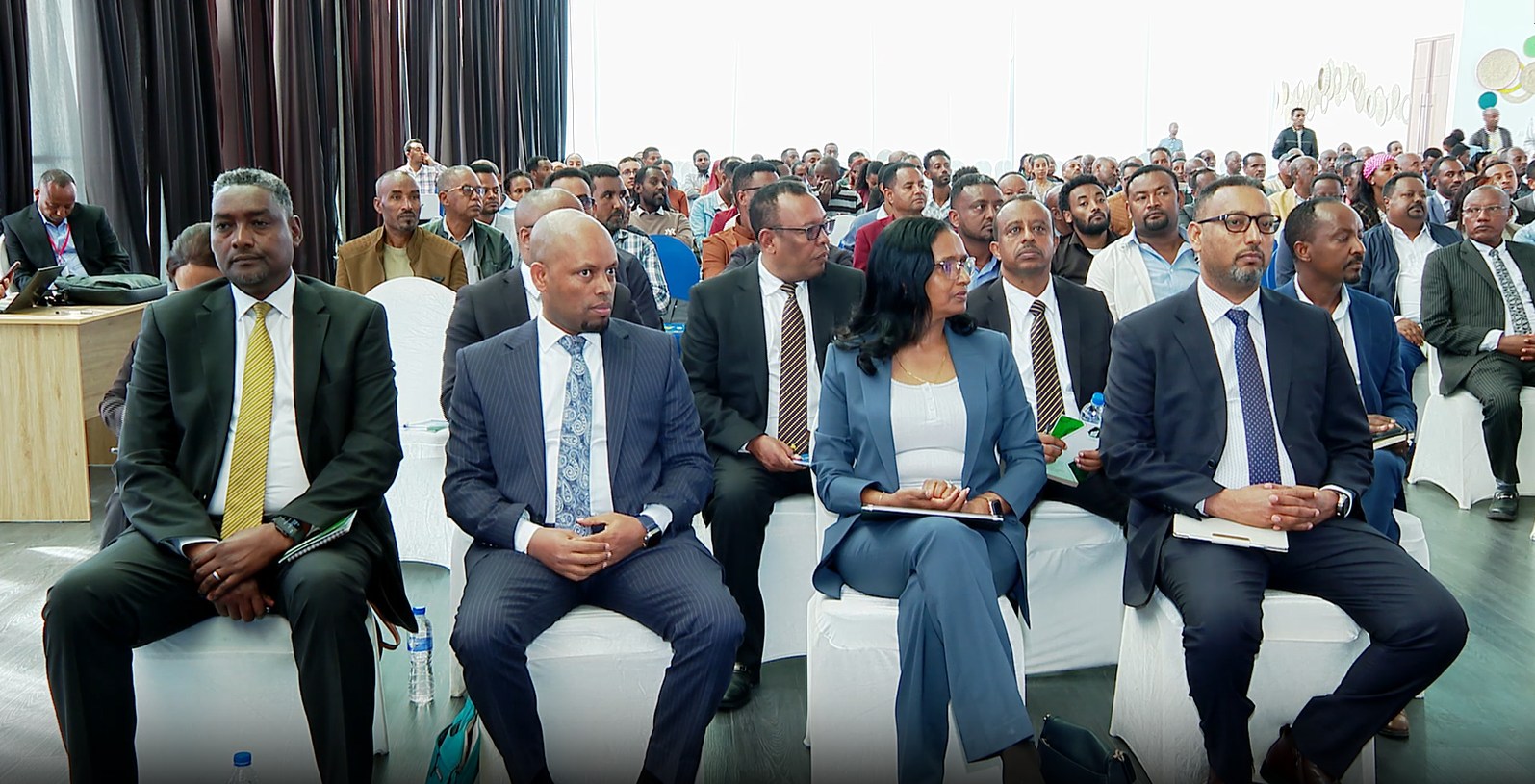 Minister Calls for Action: Boost Manufacturing Sector with Top-notch Services