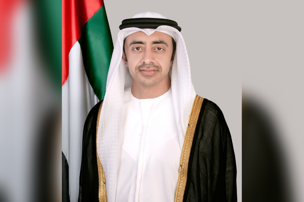 UAE Foreign Minister Calls for Restraint Between India and Pakistan