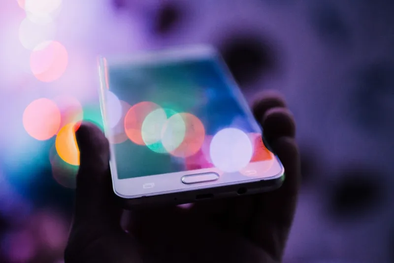 APAC Banks Lead EU in Digital Adoption, But Branches Still Matter