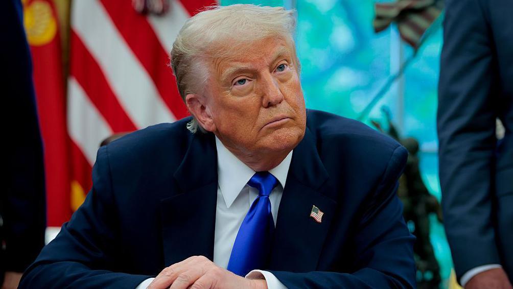 US Trump Hints at Trade Deal With ‘Highly Respected Country’