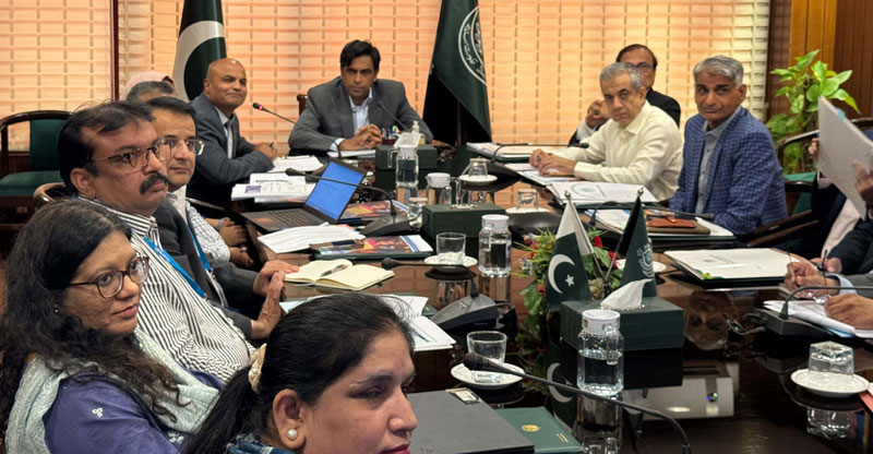 Sindh and UNICEF Forge Plan to Re-enroll Out-of-School Children