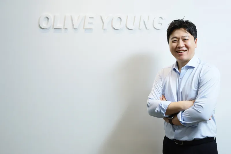 CJ Olive Young Charms Global Tourists with K-Beauty’s ‘Glass Skin’ Magic